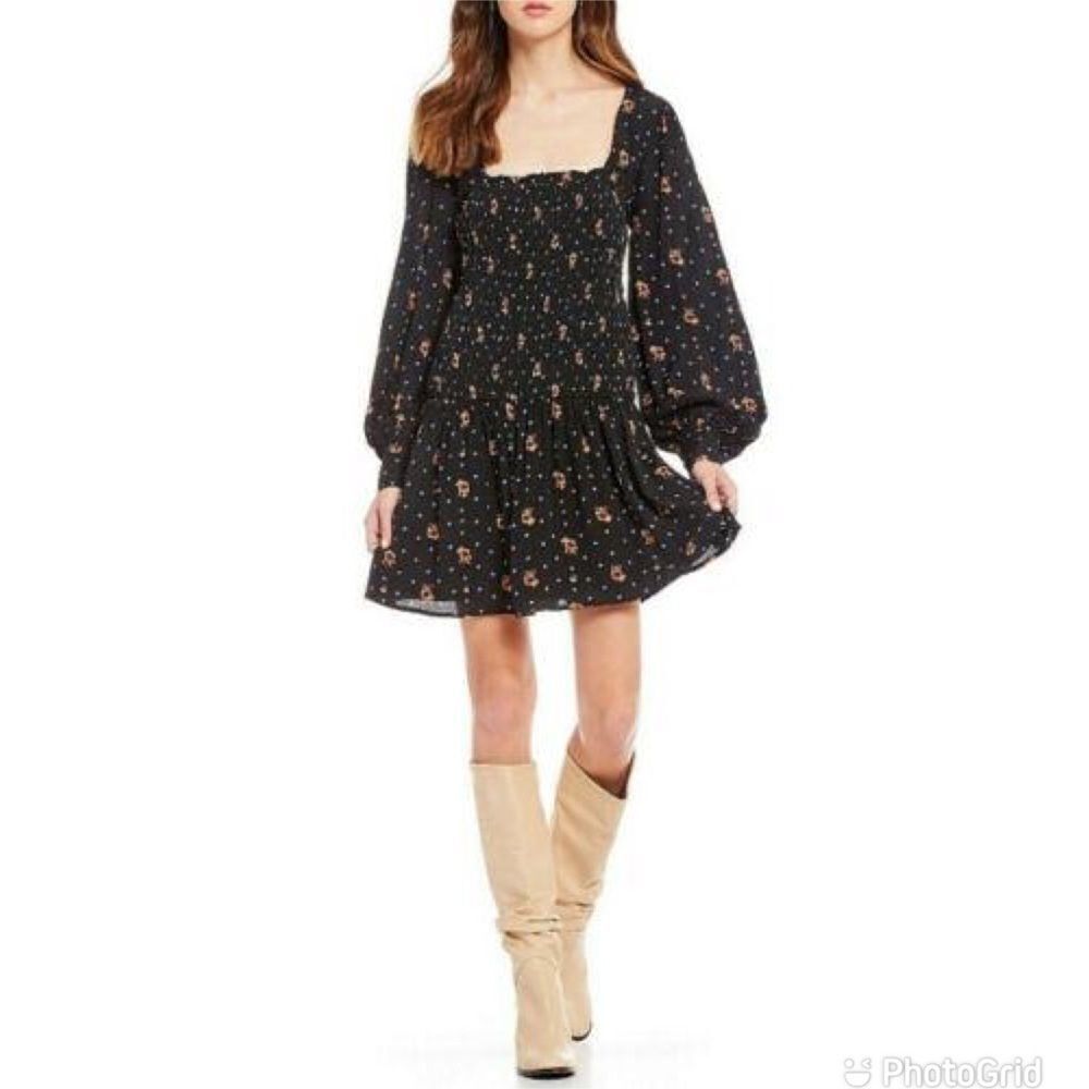 FREE PEOPLE Two Faces Black Floral Smocked Long Sleeve Mini‎ Dress Small Medium